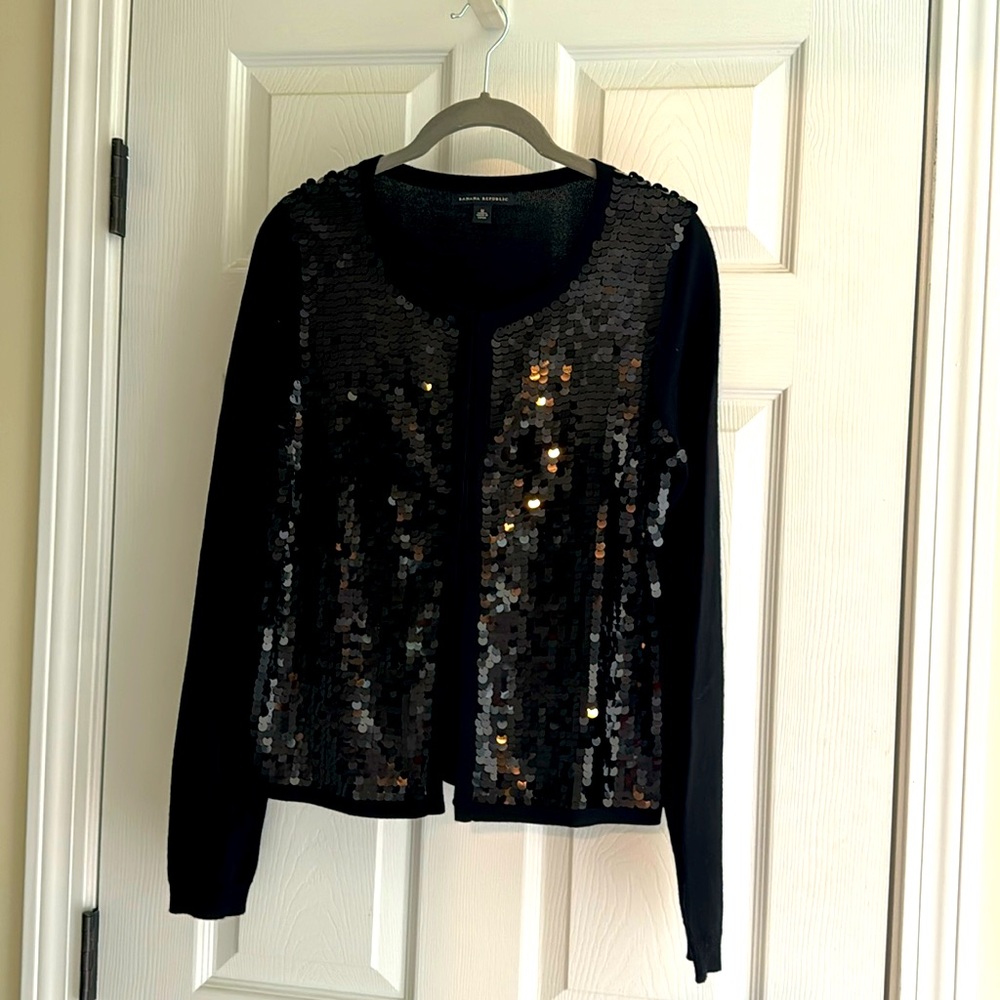 Size medium Banana Republic cardigan